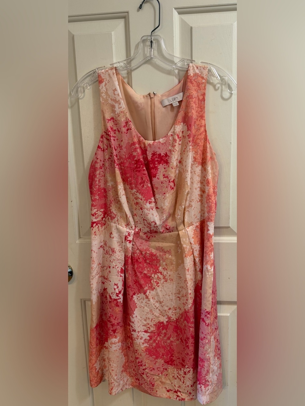LOFT Pleated Pink Coral Watercolor Fit-and-Flare Dress | Garden Party | 8